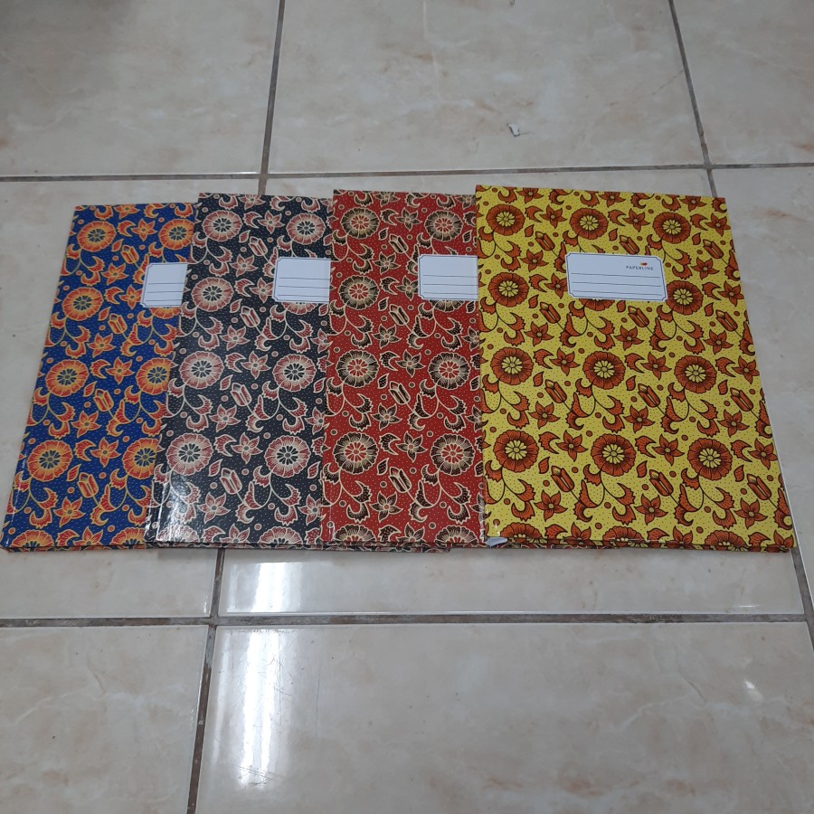 Buku Folio besar